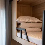 Hidden Garden International Youth Hostel -Near Oriental Pearl &Lujiazui -Garden Social Area -Bar -Cafe -Free Laundry Luggage Storage -24H Front Desk -English Service