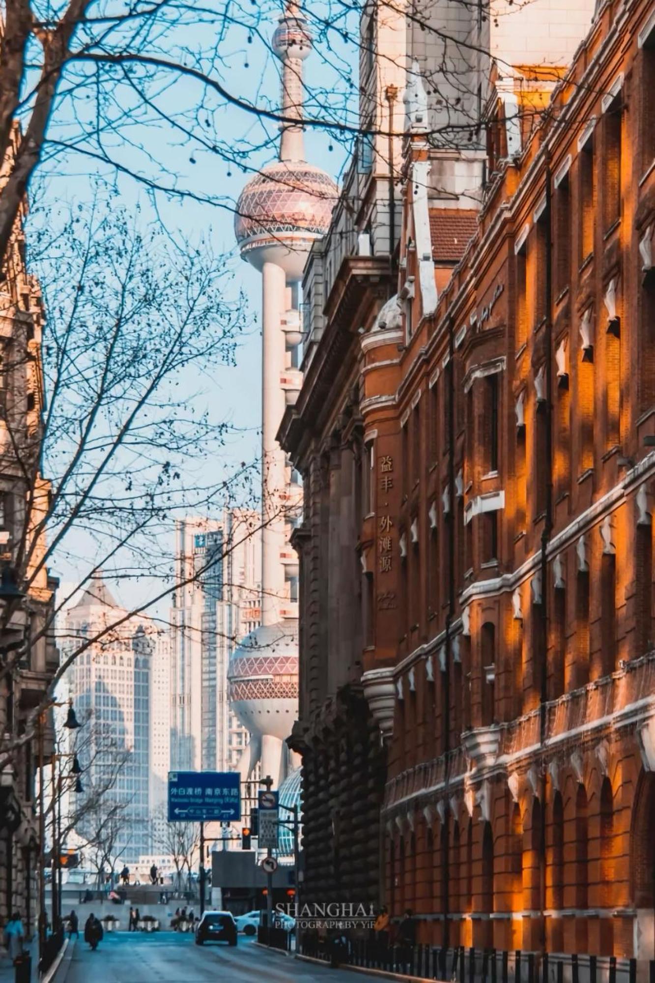 Hidden Garden International Youth -near Oriental Pearl &lujiazui -garden Social Area -bar -cafe -free Laundry Luggage Storage -24h Front Desk -english Service Ostello